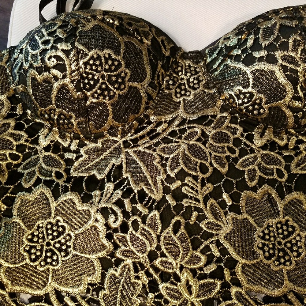 Used Bustier - Picture 2 of 4